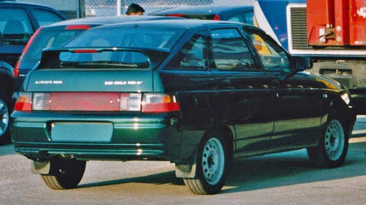 Lada 112 (1998)